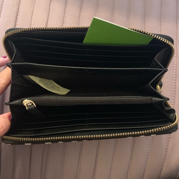 Kate Spade Musical Dot purse with matching wallet - Picture 8 of 8